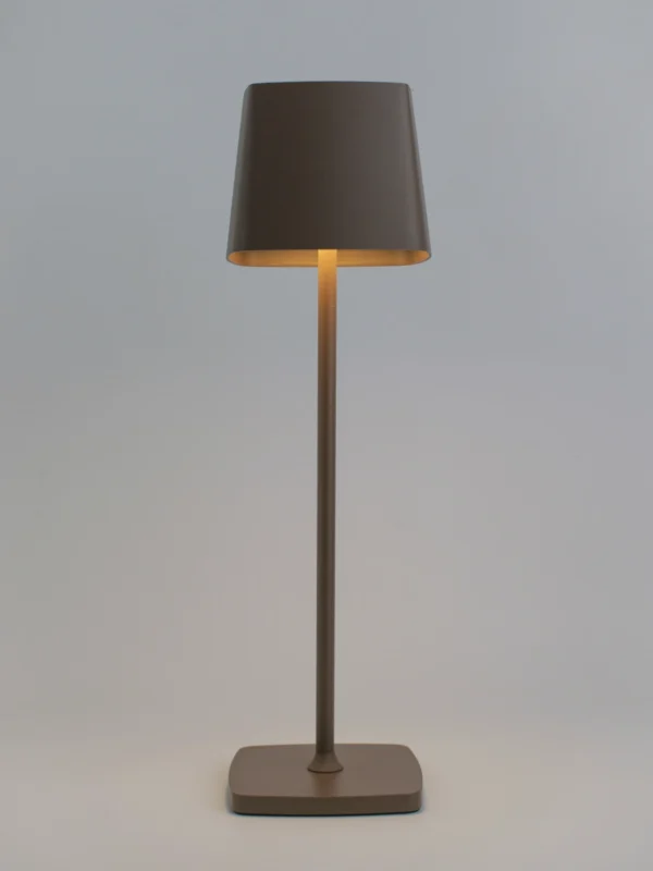 ak-032(2) ak-032(2)