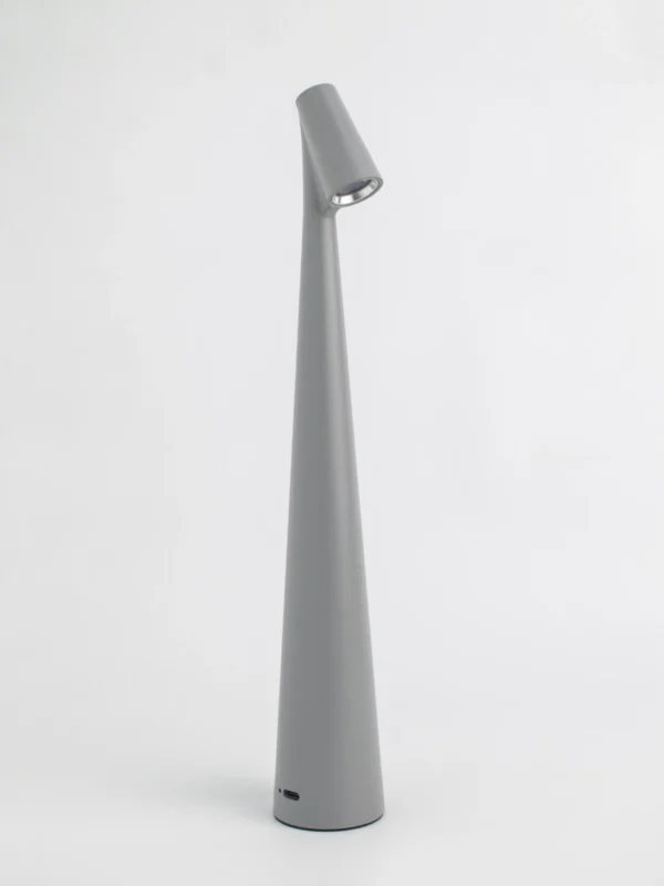 ak-037
